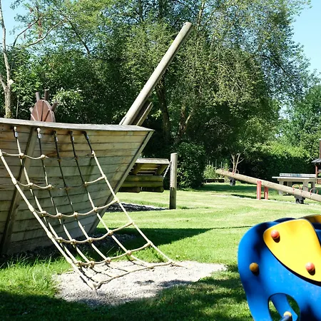 塔冈绍斯雷吉纳巴西斯酒店 Leutkirch im Allgäu