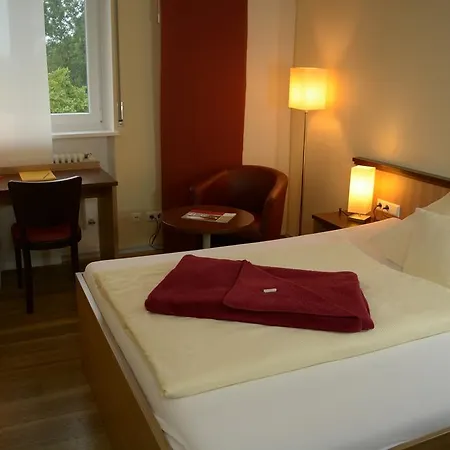 Tagungshaus Regina Pacis Отель 3*
