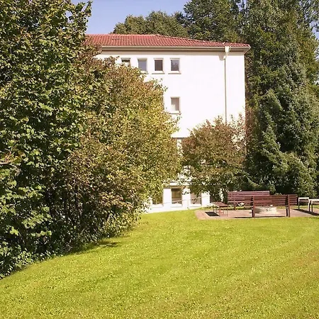 Tagungshaus Regina Pacis Отель Лойткирх-им-Алльгой