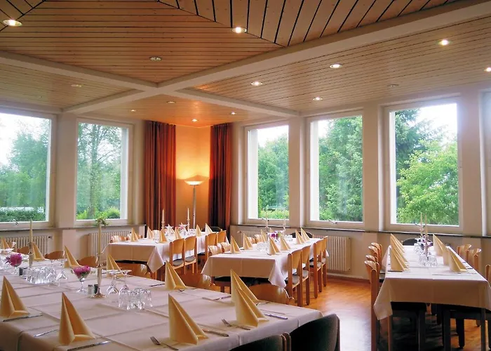 Tagungshaus Regina Pacis 3*